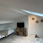 Maison De Bourg Au Coeur Du Parc Des Volcans D'auvergne Nyaraló