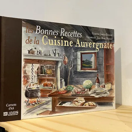 Maison De Bourg Au Coeur Du Parc Des Volcans D'auvergne