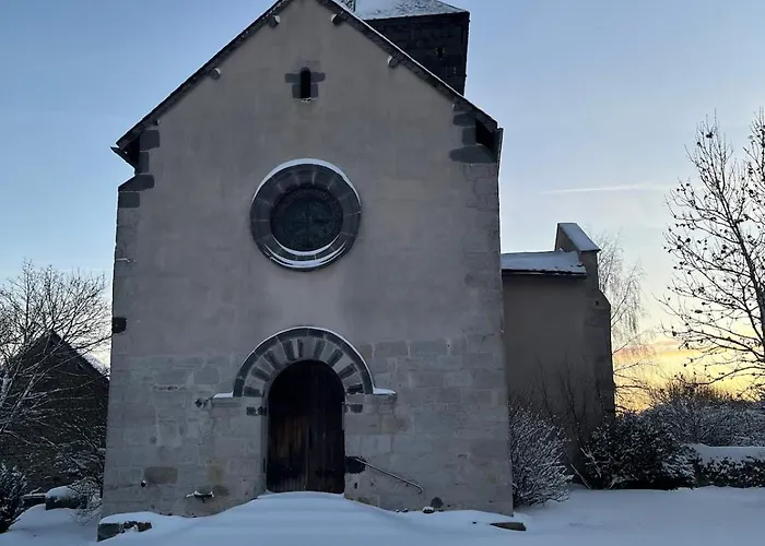 Maison De Bourg Au Coeur Du Parc Des Volcans D'auvergne Holiday home Saint-Genes-Champanelle