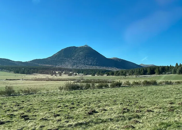 Maison De Bourg Au Coeur Du Parc Des Volcans D'auvergne Ferienhaus *